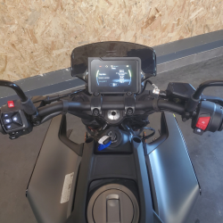 HUSQVARNA 125 SVARTPILEN 2024 - 130 KMS